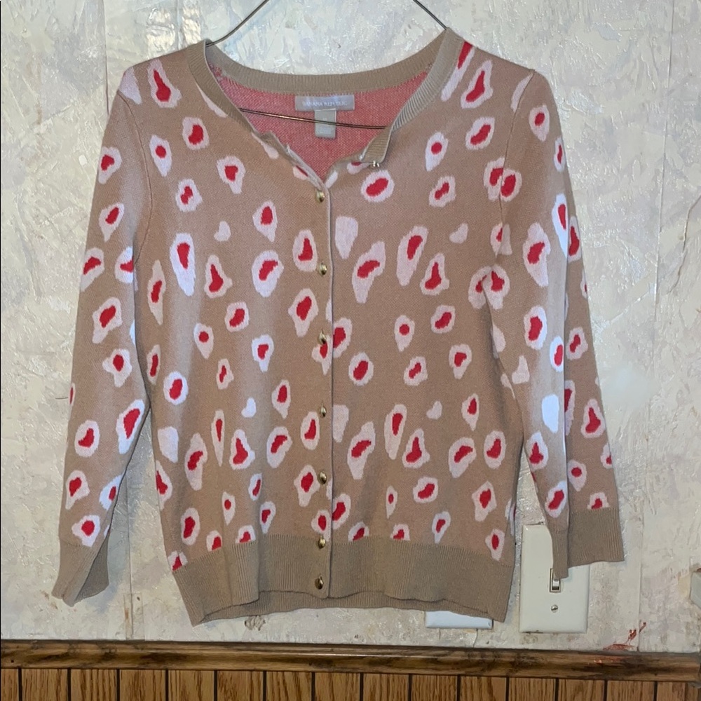 Tan,red & white animal print banana republic sweater (m)